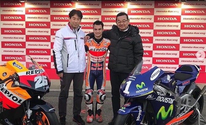 Honda saluta Pedrosa e gli regala due moto speciali