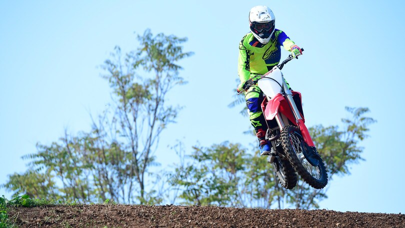 Honda CRF450R: più potenza, stessa guidabilità