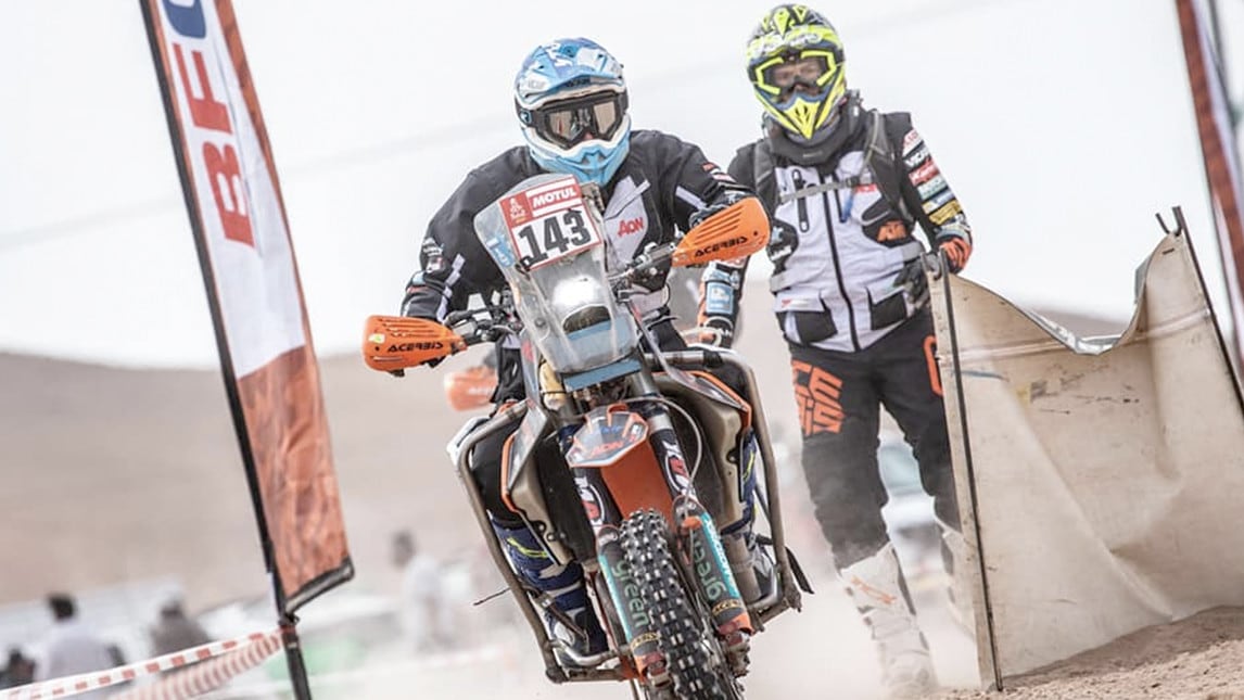 Dakar: Dutto riammesso alla gara, ma è tardi