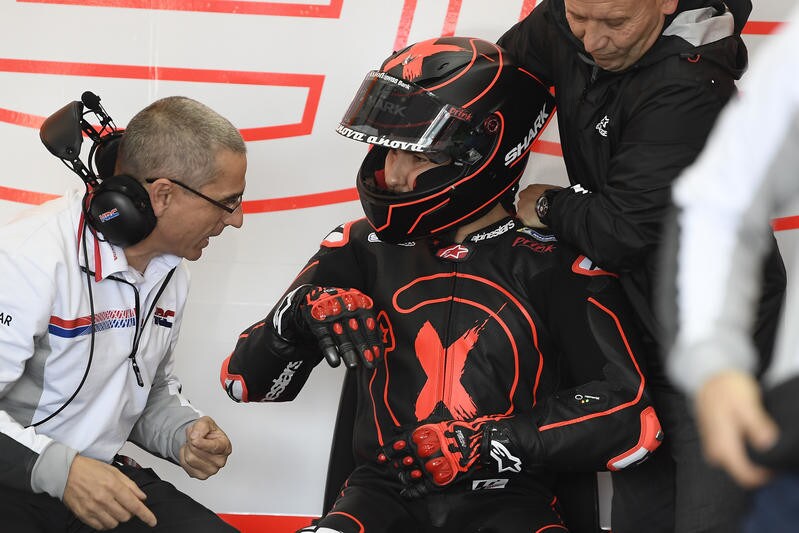 MotoGP: Lorenzo in ospedale con un problema al polso