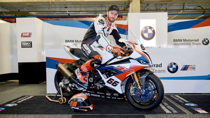 SBK: il team BMW svela la nuova livrea - LE FOTO