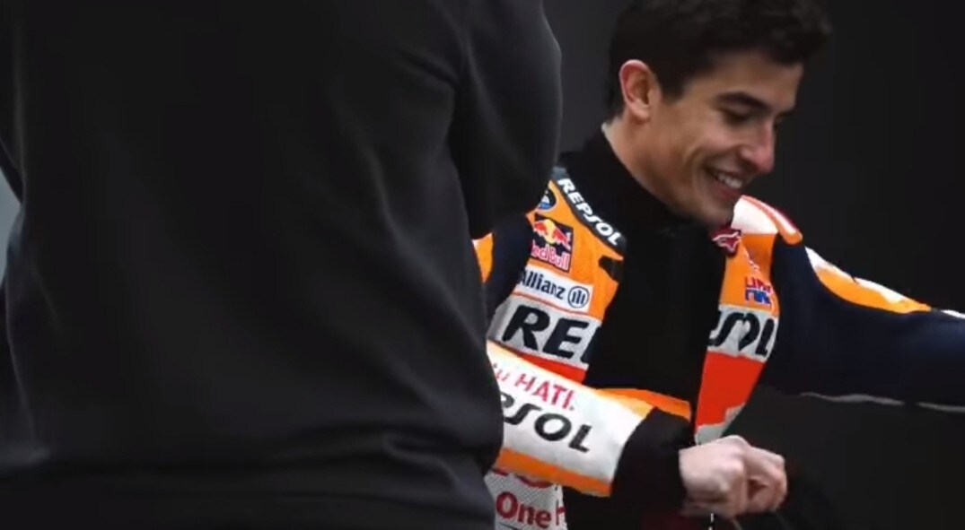 Marquez per la prima volta in pista dopo l'intervento