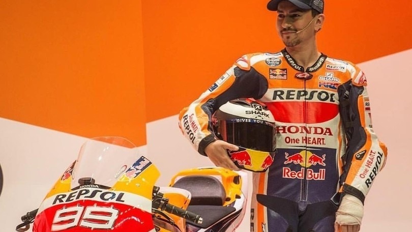 Lorenzo si tira fuori dalla lotta iridata: "Non sono tra i favoriti"