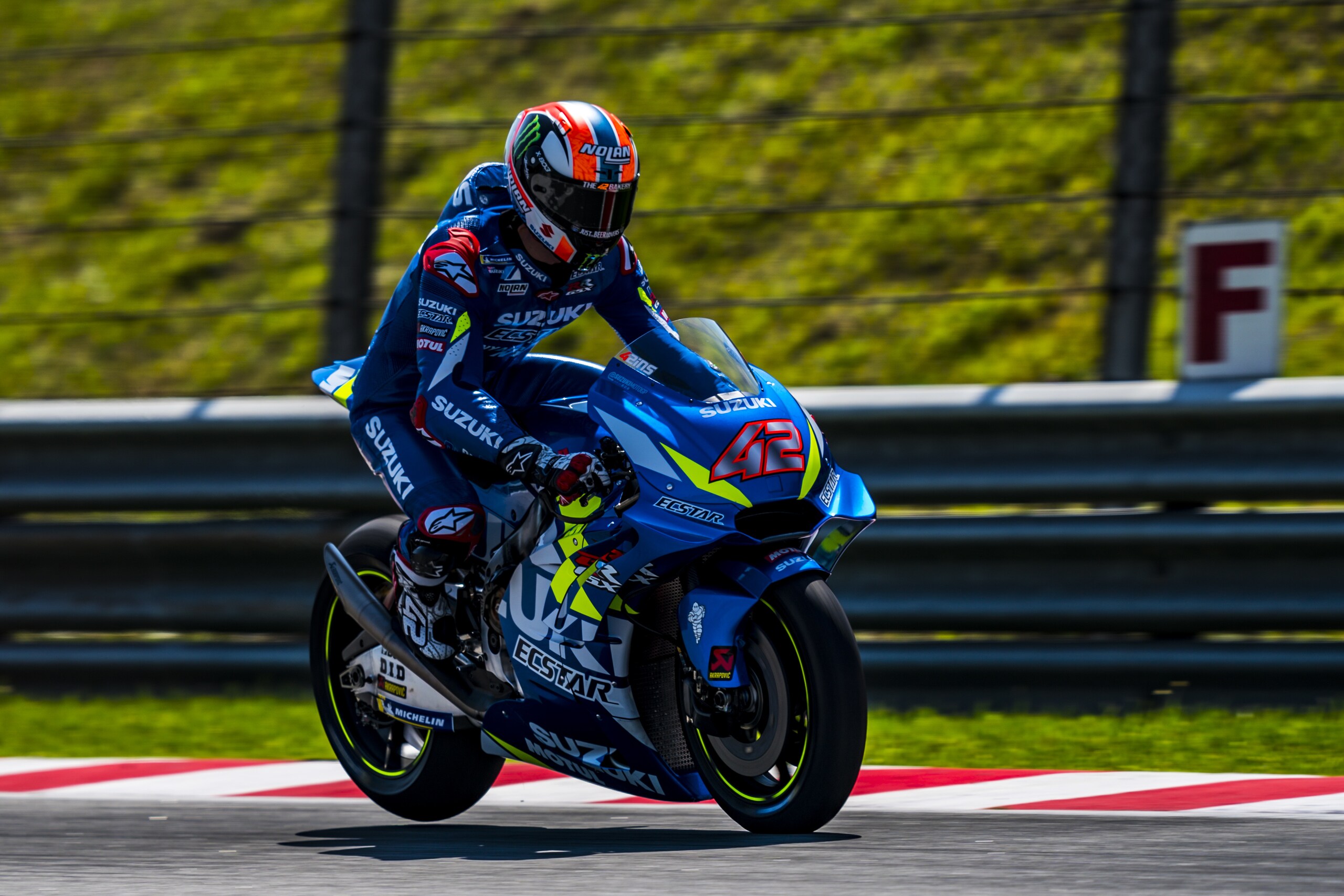 Verso il Qatar: Suzuki, con la nuova SRC