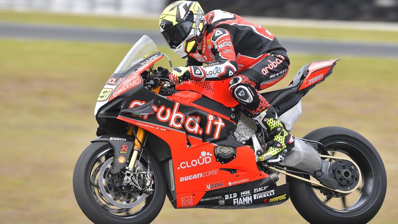 SBK, Test Phillip Island: Bautista domina nel Day1