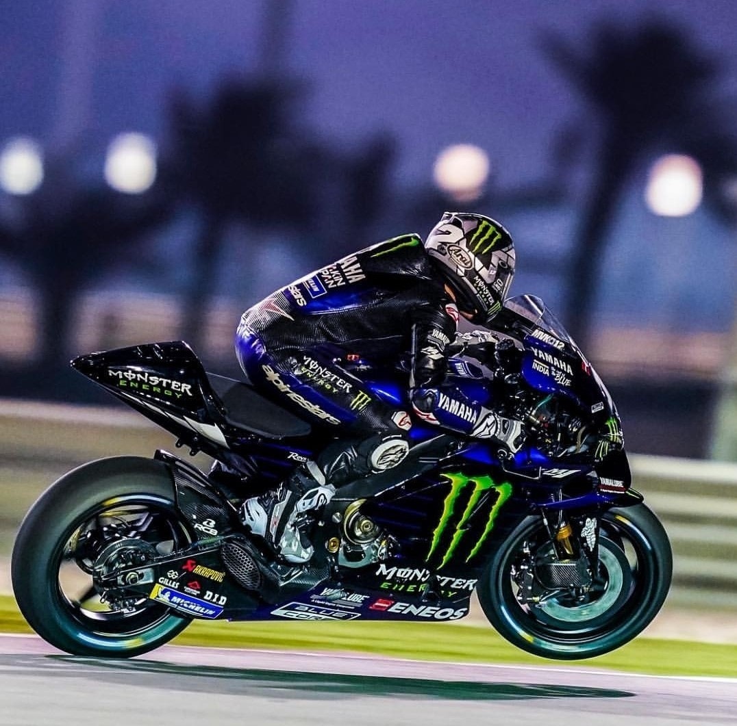 Test Qatar Day3: la Yamaha conquista Losail, Vinales è primo, Rossi quarto