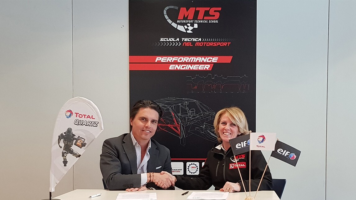 La Scuola Tecnica nel Motorsport sigla un accordo con Total Italia