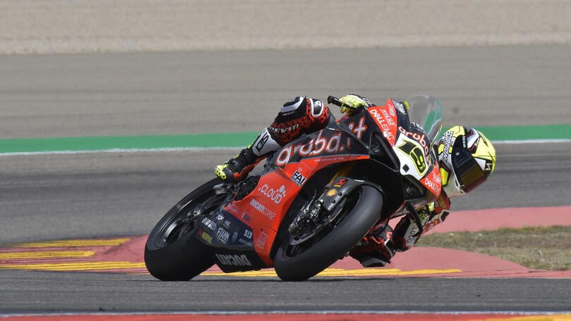 SBK Aragon, Bautista inarrestabile