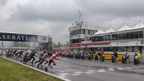 Moto Guzzi Fast Endurance: vince Guareschi