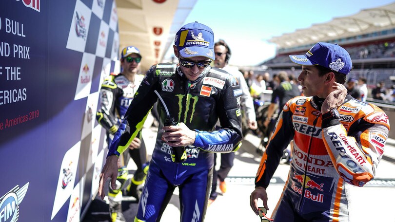 Motore Triumph Moto2: Rossi e Marquez d'accordo sulle sue qualità