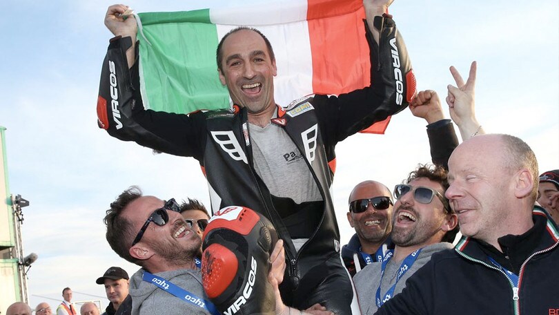 Storica vittoria di Bonetti alla North West 200