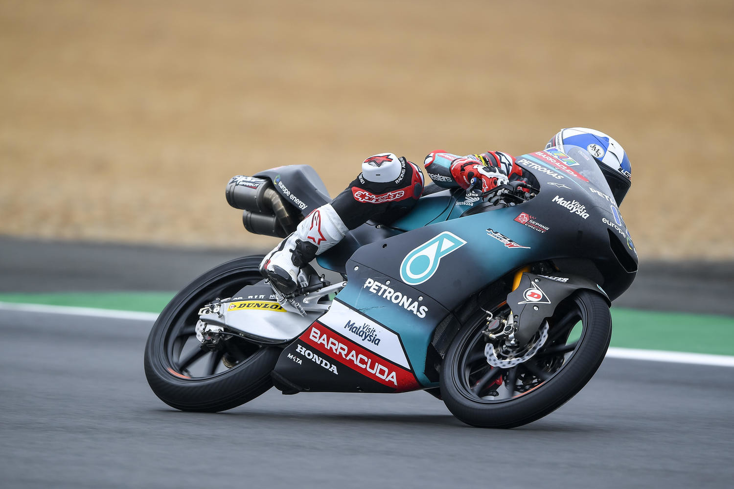 Gara Moto3 Le Mans: bis di Mcphee, secondo Dalla Porta