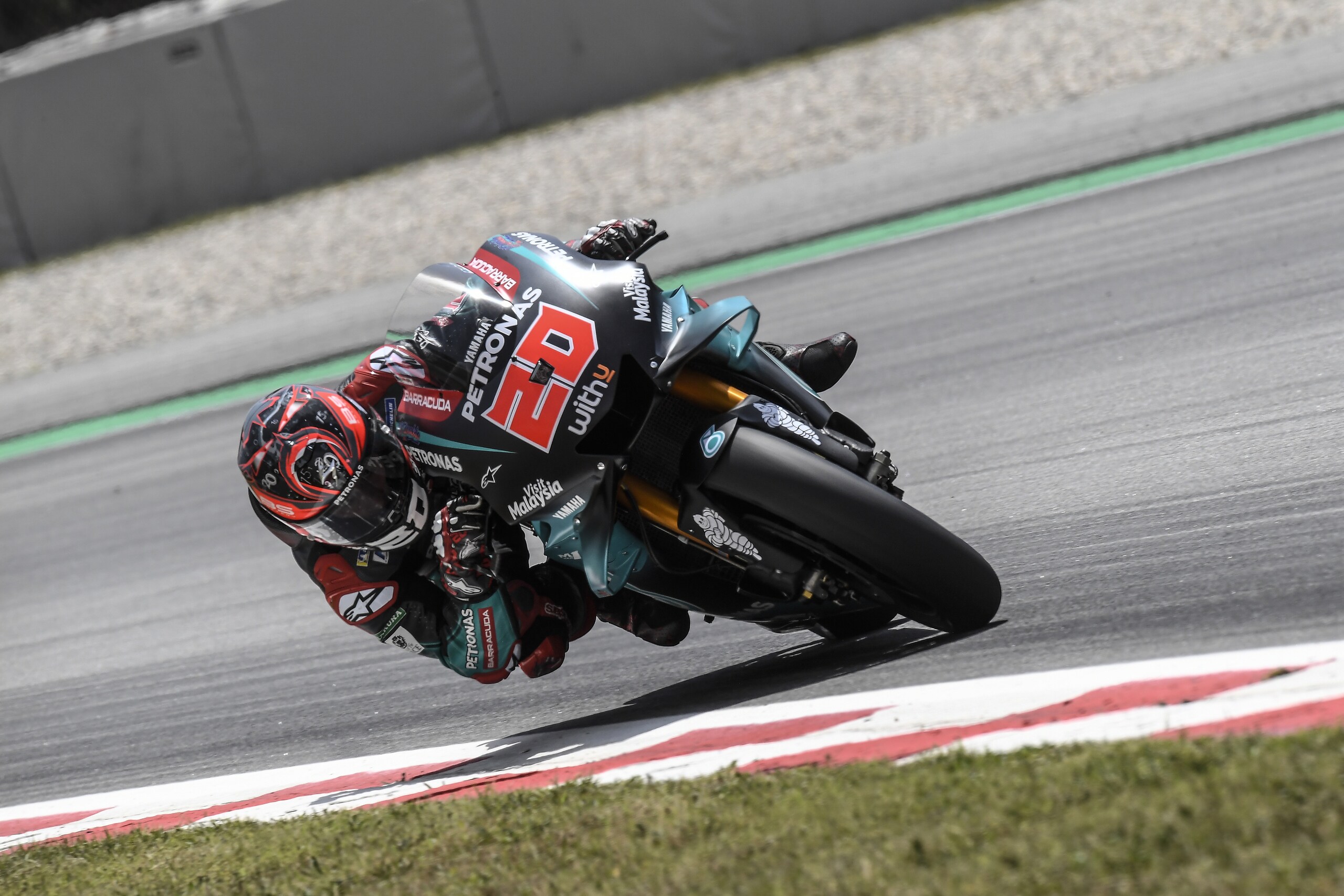 MotoGP: predominio Yamaha, pole di Quartararo