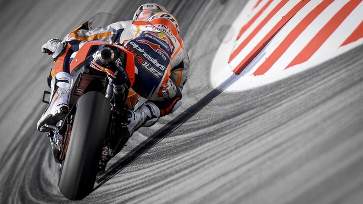 MotoGP Catalunya, Marquez cala il poker