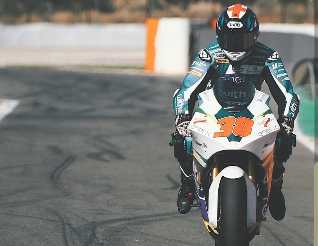 MotoE test Valencia Day2: Bradley Smith sale al comando