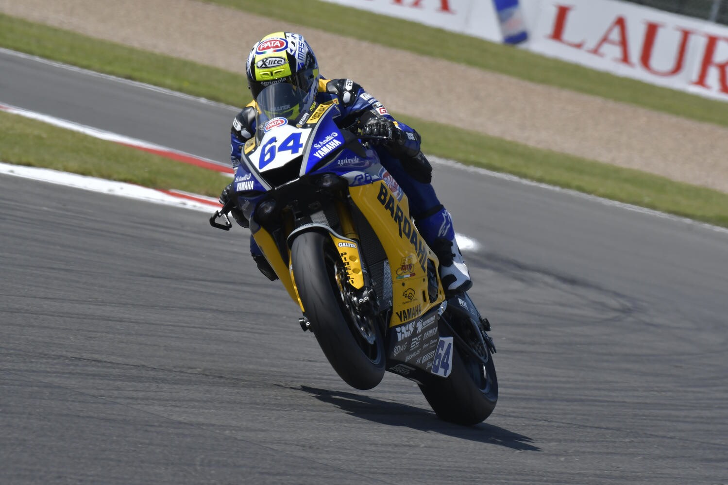 Supersport Donington: la pole position va a Caricasulo