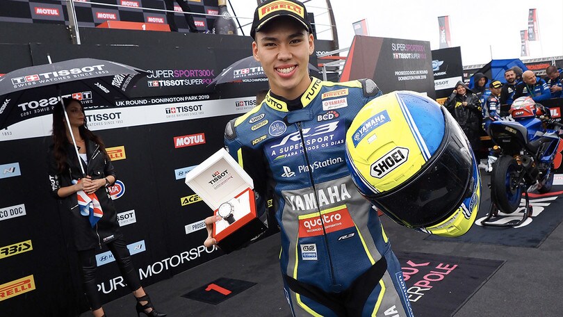 Supersport 300: pole storica per Kawakami a Donington