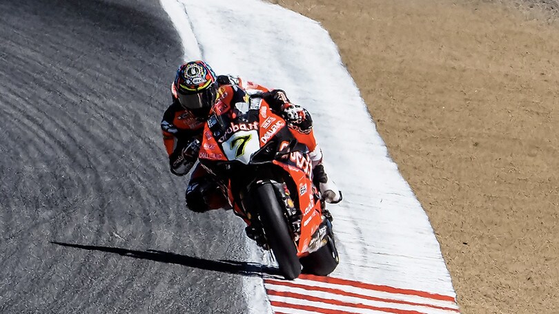 SBK Laguna Seca: sorpresa Davies, leader del venerdì
