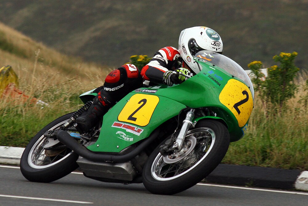 Classic TT: Bonetti d'onore con la Paton