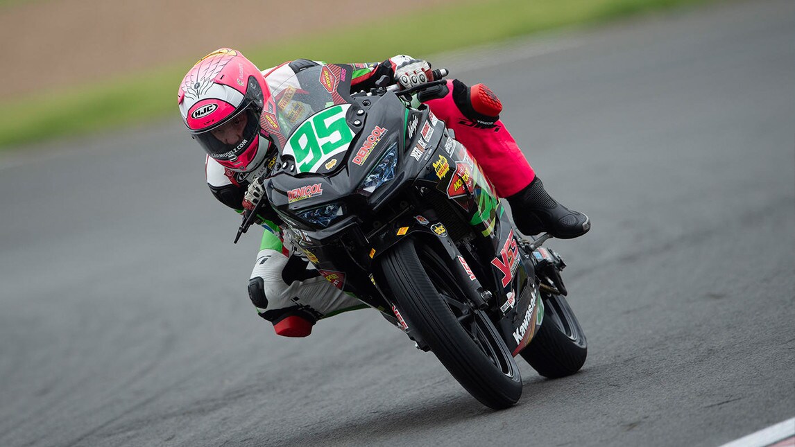 Supersport 300: Deroue domina il venerdì a Portimao