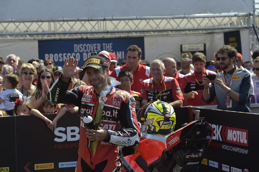 SBK Portimao, gara2: chi si rivede... Bautista!