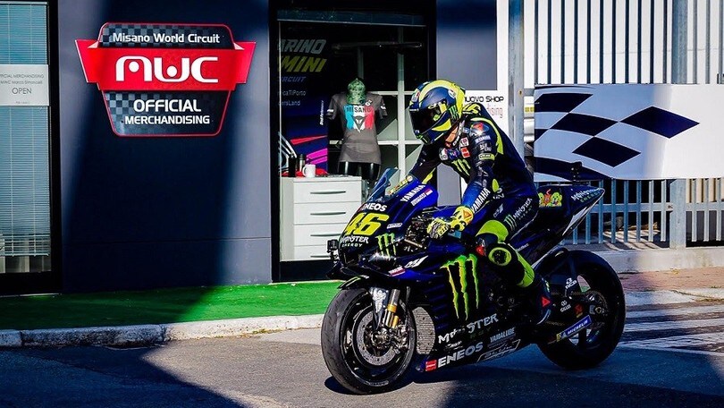 Valentino pazzo e romantico - FOTO