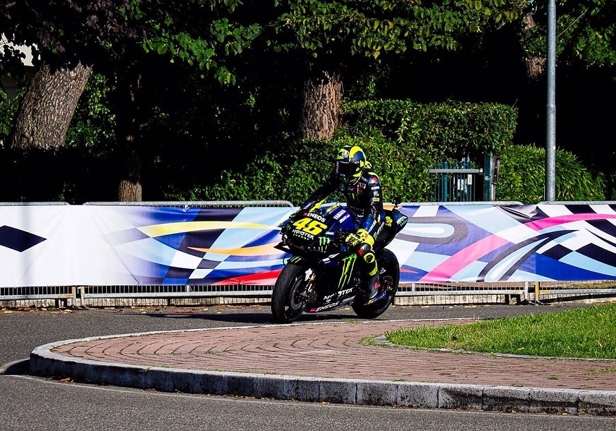 Valentino pazzo e romantico - FOTO