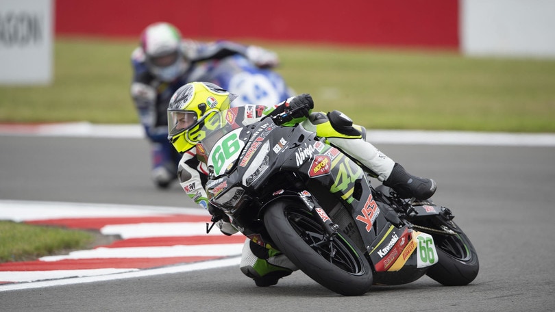 SS300 Francia, day1: Otten il più veloce