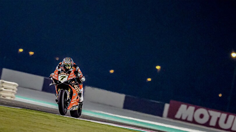 SBK Qatar: il venerdì è di Davies