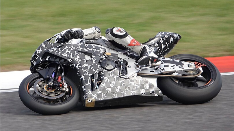 SBK: la nuova Honda è già in pista