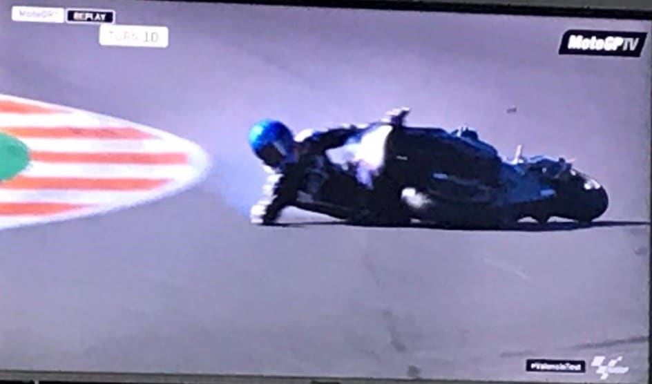 MotoGP test Valencia: Alex Marquez, caduta dopo 12' FOTO