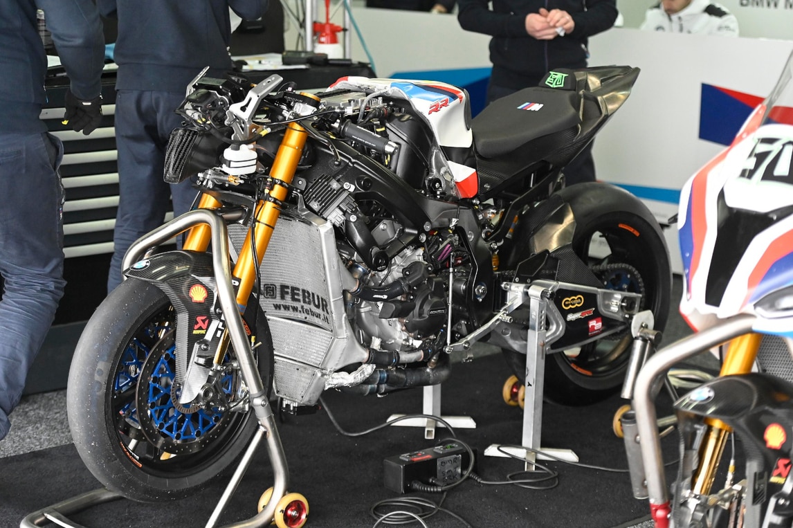 SBK: la prima giornata di test a Jerez - FOTO