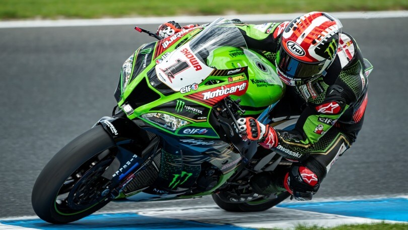 Il team Kawasaki in azione a Phillip Island - FOTO