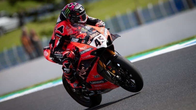 SBK, le prove libere a Phillip Island - FOTO