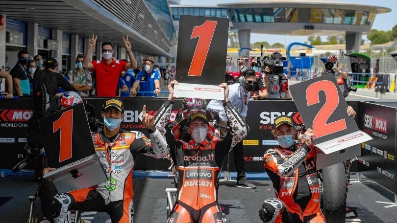 SBK; Jerez: Ducati fa doppietta in Gara 2, con Redding vincitore - FOTO