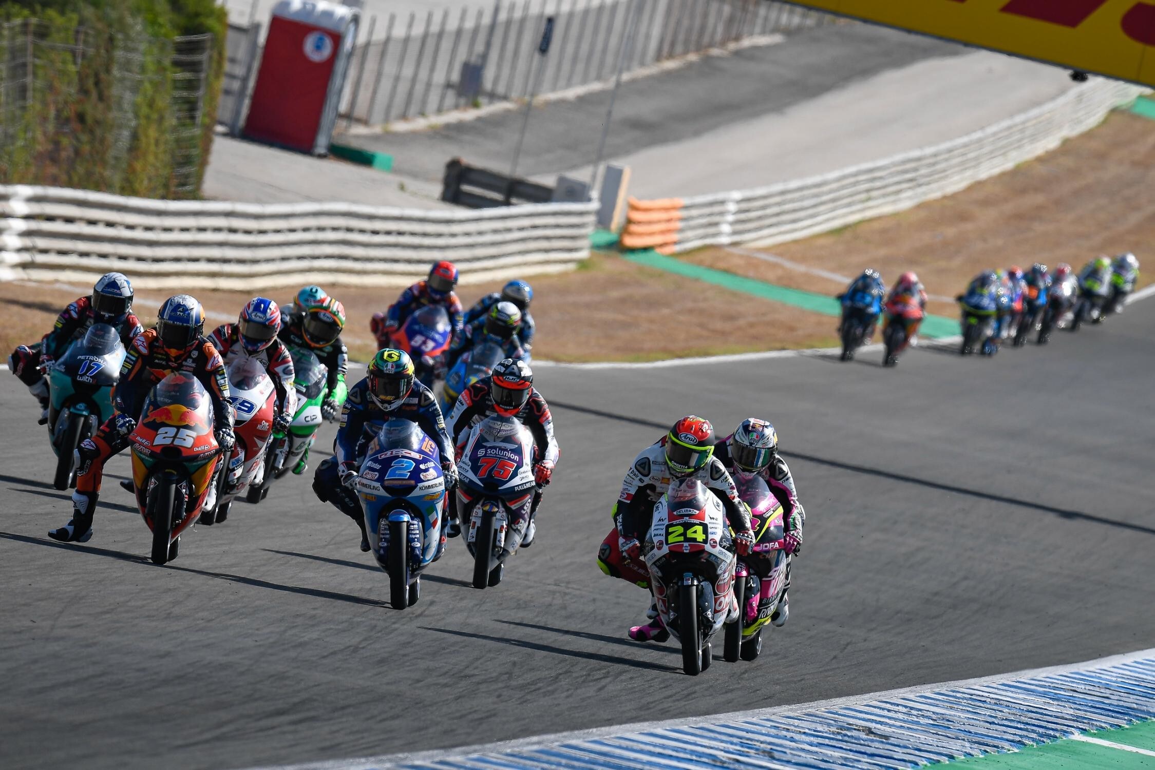 Moto3 Brno, Suzuki col fiato sul collo ad Arenas