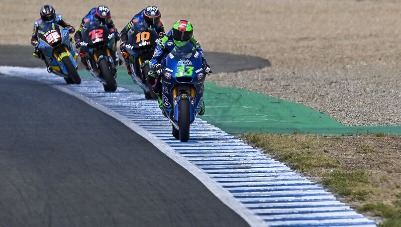 Moto2, Brno: Bastianini mette la firma sulle FP2