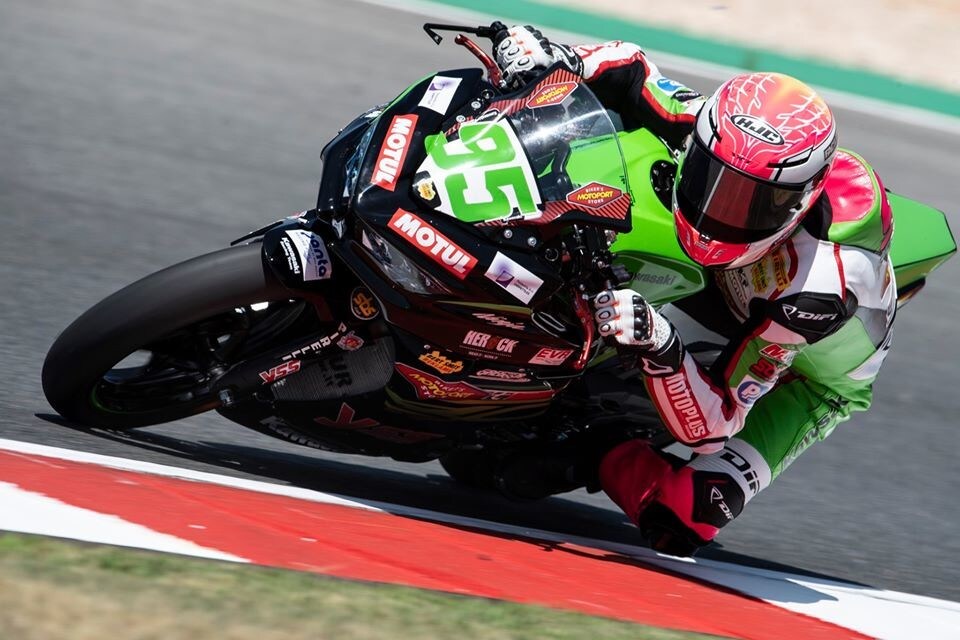Portimao, SS300 Gara-2: vince Deroue, brutto volo per Booth-Amos