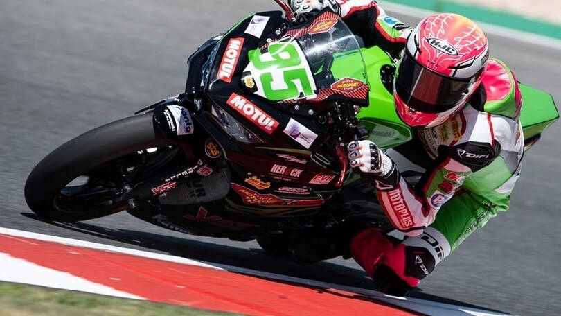 Portimao, SS300 Gara-2: vince Deroue, brutto volo per Booth-Amos