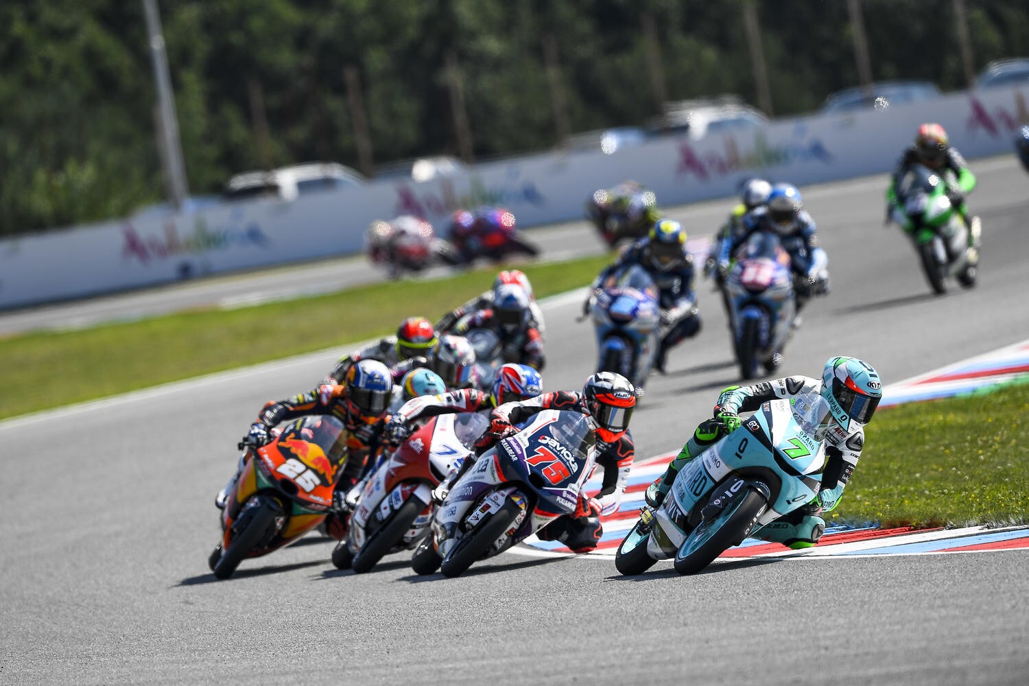 Moto3, LE PAGELLE di Brno