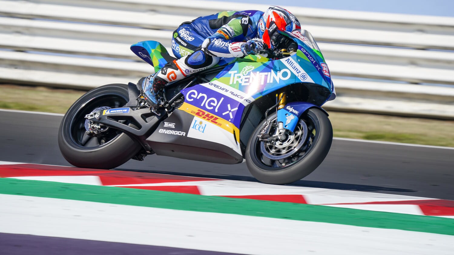 MotoE Misano, Ferrari sigla la E-pole
