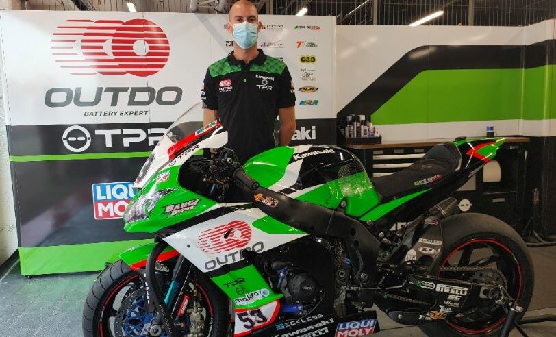 SBK, a Barcellona Pedercini punta su Valentine Debise