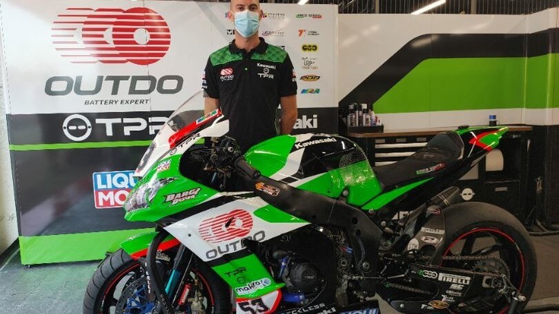 SBK, a Barcellona Pedercini punta su Valentine Debise