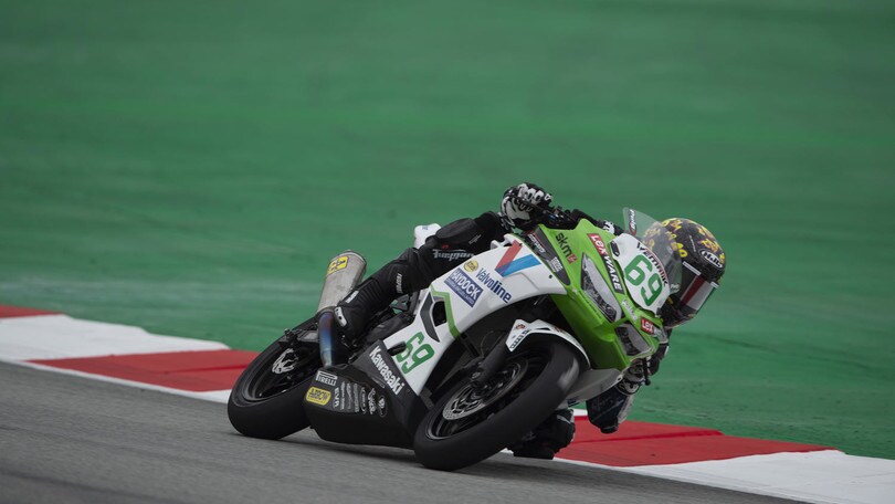 SSP300 Catalunya, Superpole: Booth-Amos poleman, Deroue ripescato