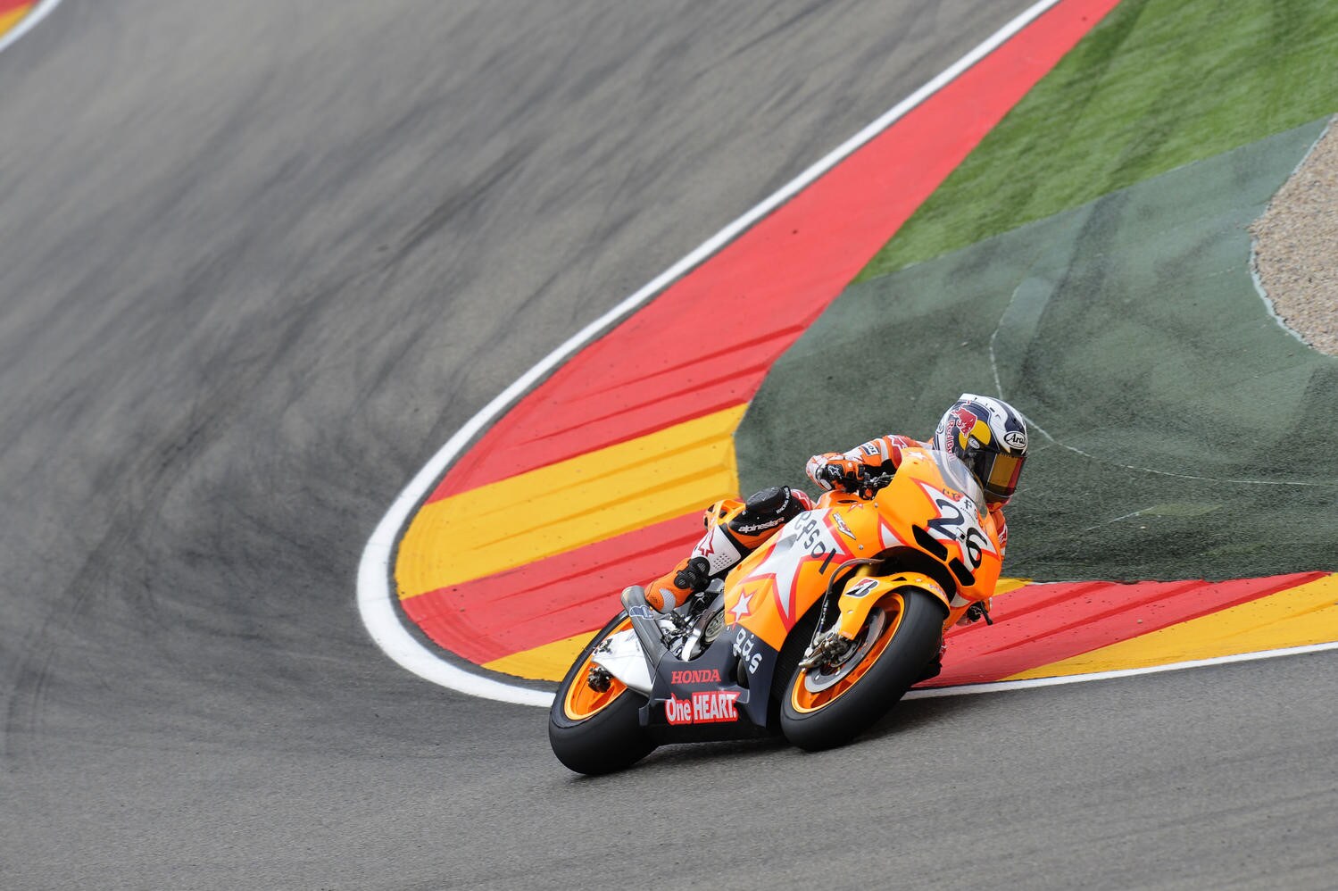 MotoGP, le FOTO più significative della carriera di Pedrosa