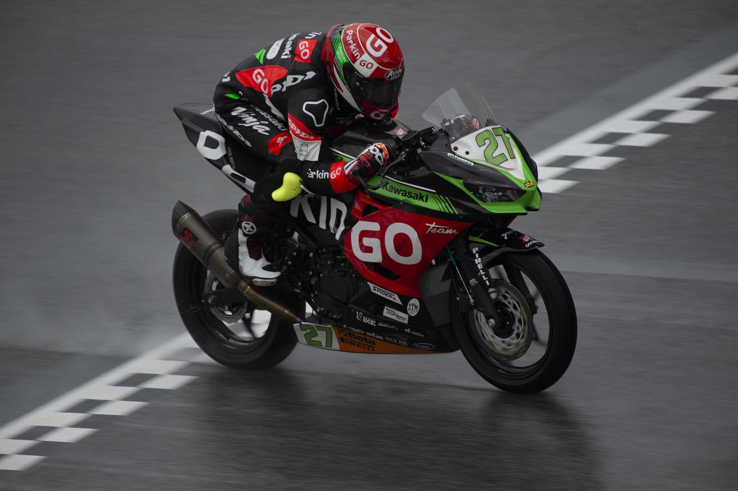 SSP300 Magny-Cours: Rovelli e Booth-Amos i migliori del venerdì