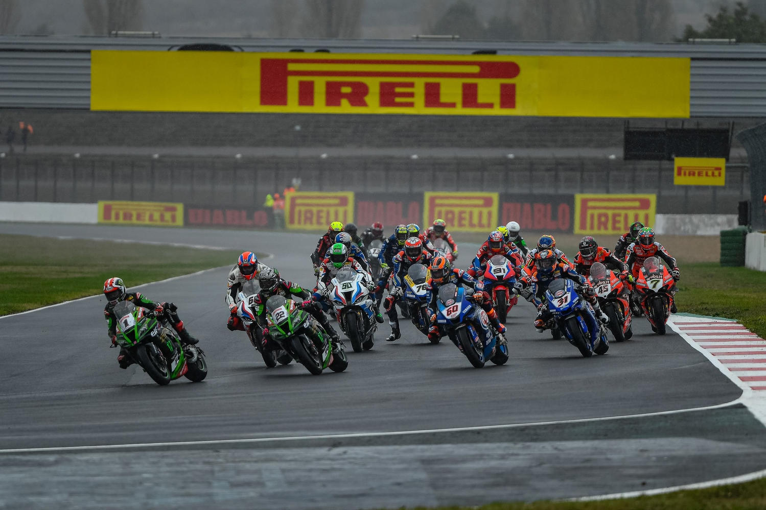 SBK all’Estoril: Pirelli si prepara così