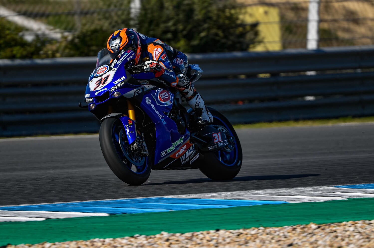 SBK, Gerloff: "Bello lottare con Johnny e Chaz. Peccato per l'errore iniziale"