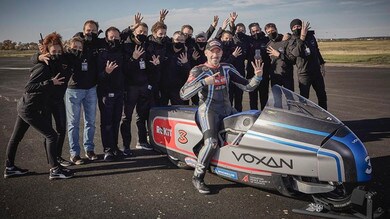 Max Biaggi a 408 km/h polverizza 12 record con la Voxan - FOTO