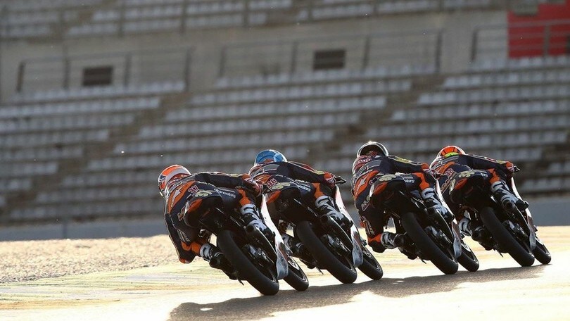 Red Bull Rookies Cup, Valencia 1: Acosta Campione in un weekend "pazzo"